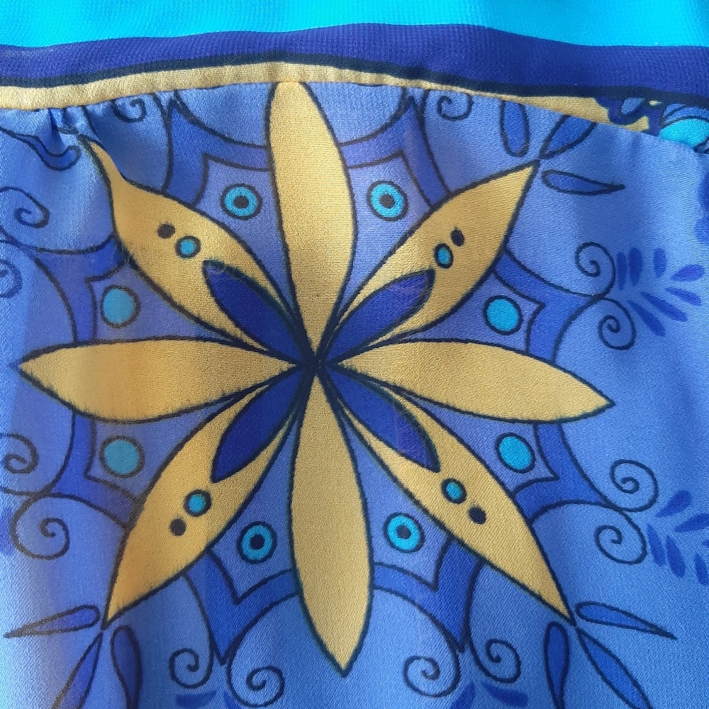 Tunic - Picture 7 of 8
